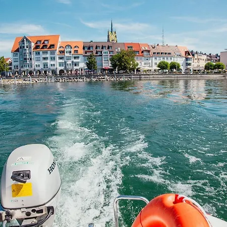 Paula In Friedrichshafen